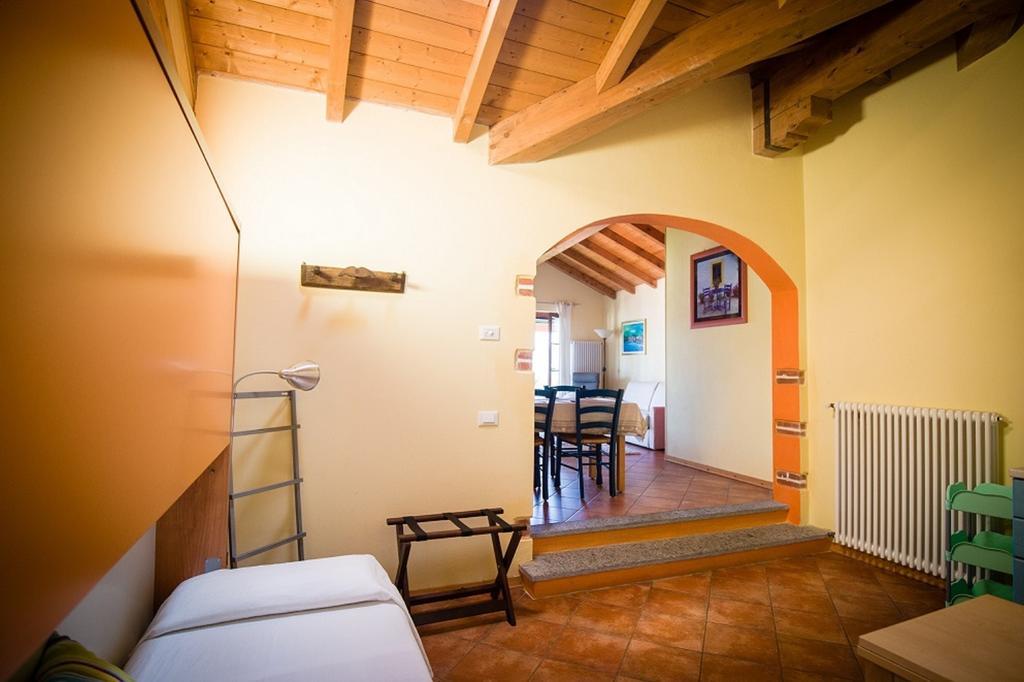 Residenza Erbaluna Oggebio Habitación foto